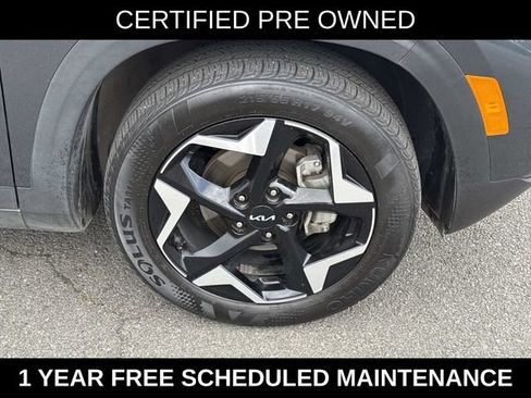 Used 2024 Kia Seltos EX FWD image 7