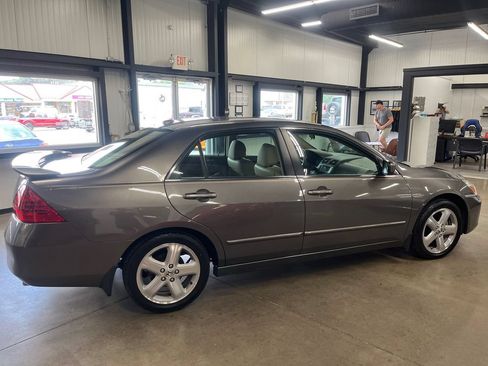 Used 2006 Honda Accord EX-L image 13