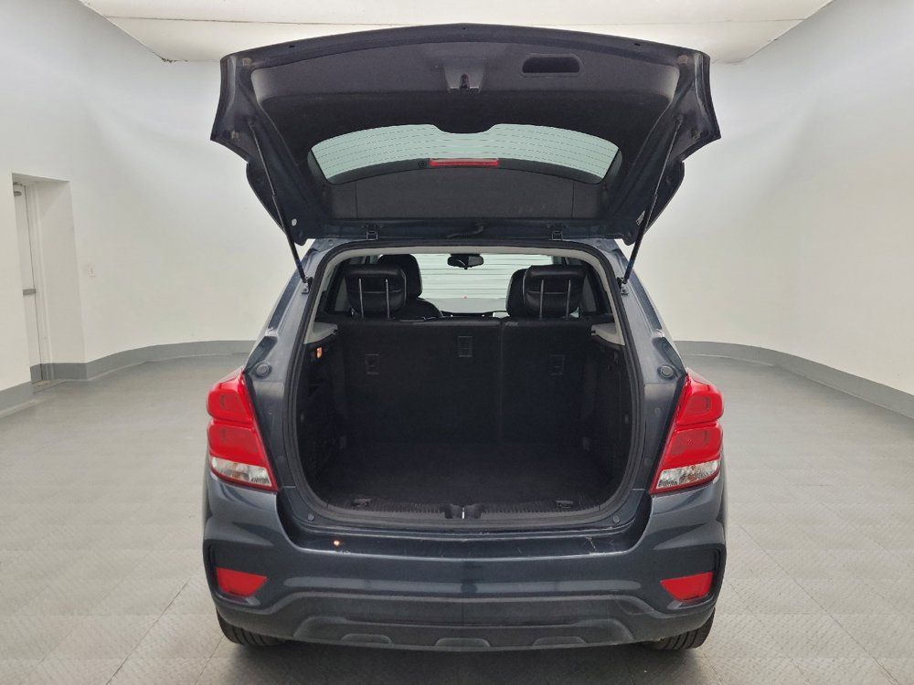 Used 2021 Chevrolet Trax LT w/ Sport Edition FWD image 29