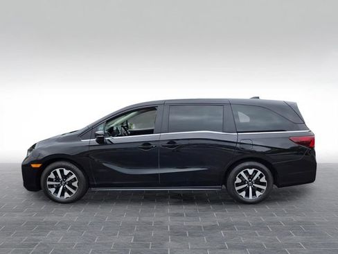 Used 2025 Honda Odyssey EX-L image 4