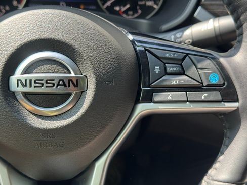 Used 2021 Nissan Altima 2.5 SL FWD image 21