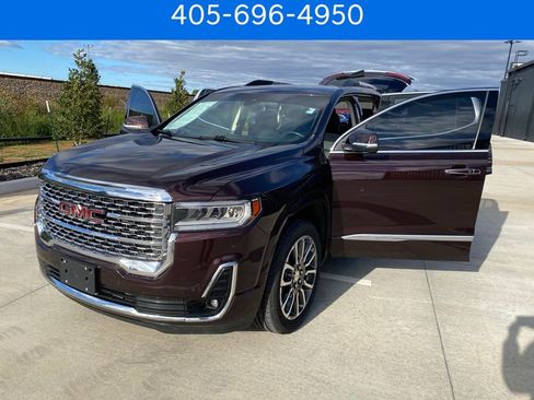 Used 2021 GMC Acadia Denali image 11