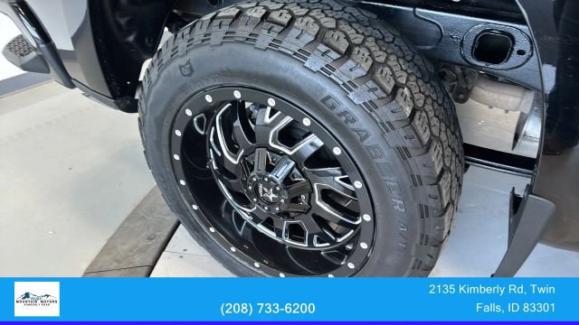 Used 2022 Chevrolet Silverado 1500 Custom AWD/4WD image 10