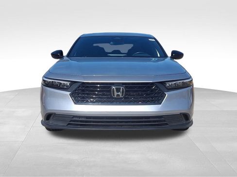 Used 2024 Honda Accord Sport image 2