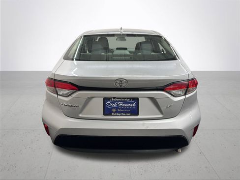 Used 2023 Toyota Corolla LE image 5