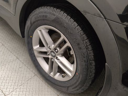 Used 2018 Hyundai Santa Fe Sport w/ 2.4L Tech Package 04 FWD image 31