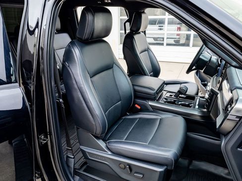 Used 2025 Ford F150 Lariat w/ Equipment Group 501A Mid image 31