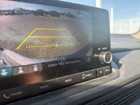 Used 2024 Honda Accord EX image 10