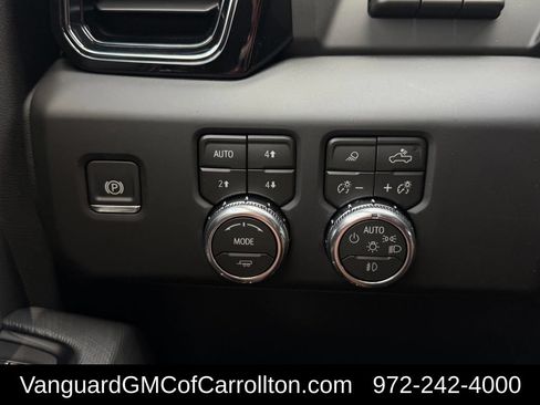 New 2026 GMC Sierra 2500 AT4X AWD/4WD image 19