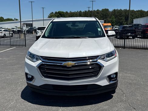 Used 2020 Chevrolet Traverse LT FWD image 3