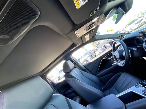Used 2025 Acura ADX A-Spec image 23