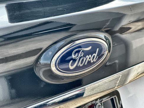 Used 2020 Ford Edge SEL w/ Convenience Package AWD/4WD image 17