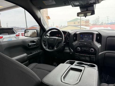 Used 2023 Chevrolet Silverado 1500 Custom Trail Boss w/ LPO, Dark Essentials Package image 34