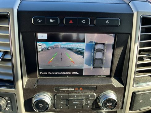 Certified 2019 Ford F150 King Ranch w/ Equipment Group 601A Luxury image 20