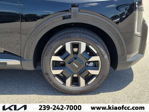 New 2027 Kia Telluride S FWD image 7