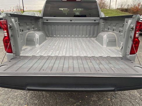 Used 2024 Chevrolet Silverado 1500 Custom Trail Boss w/ Turbomax Blackout Package image 8