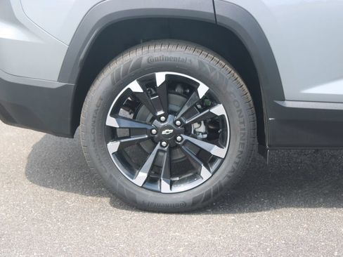 New 2027 Chevrolet Equinox RS w/ Convenience Package III AWD/4WD image 14