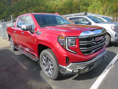 New 2026 GMC Sierra 1500 SLT w/ SLT Premium Plus Package image 1