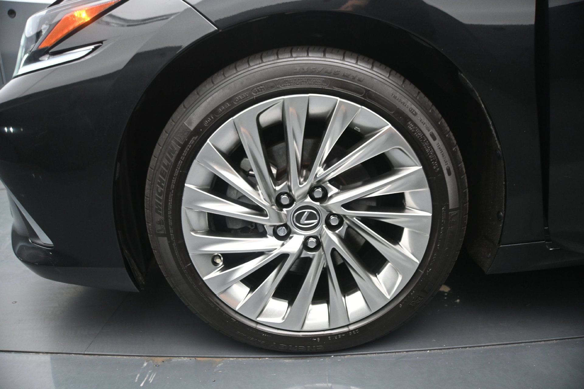 Used 2022 Lexus ES 350 Ultra Luxury FWD image 31