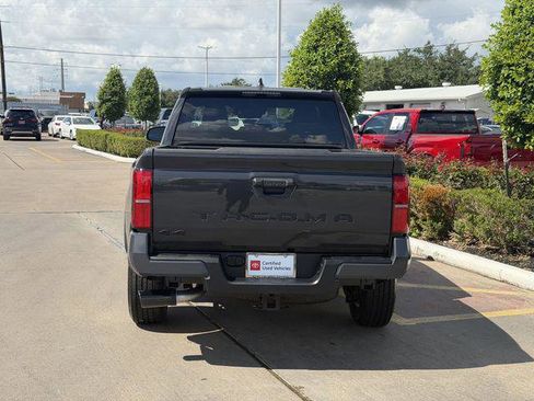 Certified 2026 Toyota Tacoma SR5 AWD/4WD image 6