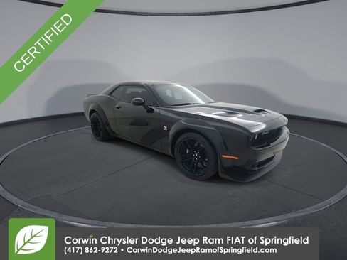 Used 2023 Dodge Challenger R/T Scat Pack image 2