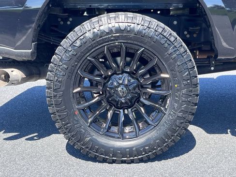 Used 2025 Ford F350 Lariat w/ Camper Package AWD/4WD image 9