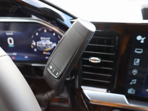 New 2026 Chevrolet Silverado 3500 LT w/ Trail Boss Package image 8