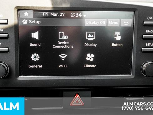 Used 2025 Hyundai Elantra Sport image 38