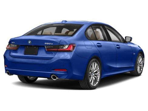 Used 2023 BMW 330e xDrive w/ M Sport Package AWD/4WD image 2