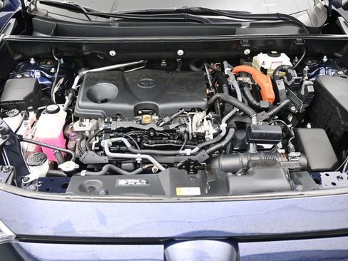 Used 2021 Toyota RAV4 XSE image 19