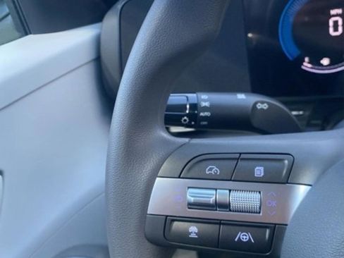 New 2026 Hyundai Kona SE FWD image 15