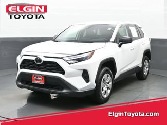 Used 2024 Toyota RAV4 LE video 1