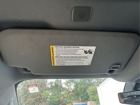 Used 2020 Chevrolet Silverado 1500 LT w/ Trailering Package image 37