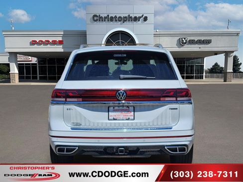 Used 2025 Volkswagen Atlas SEL Premium R-Line AWD/4WD image 4