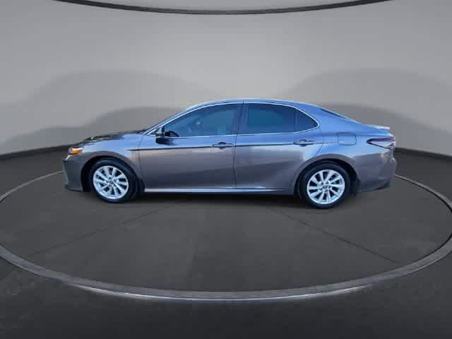 Used 2024 Toyota Camry LE w/ Convenience Package FWD image 5