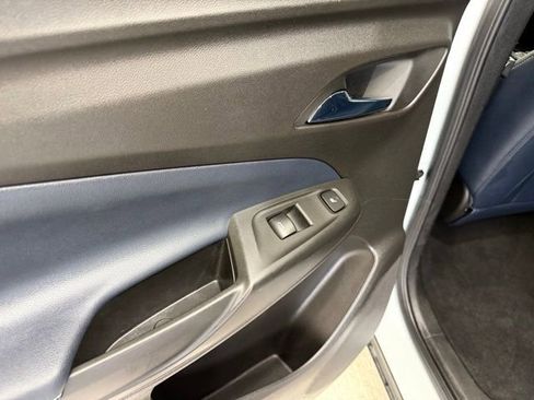 Used 2023 Chevrolet Bolt EUV Premier w/ Sun & Sound Package image 17