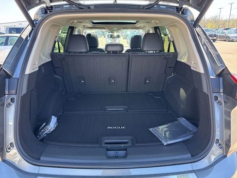 New 2026 Nissan Rogue Platinum w/ Platinum Premium Package AWD/4WD image 40