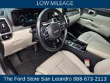 Used 2022 Kia Sorento SX Prestige image 3