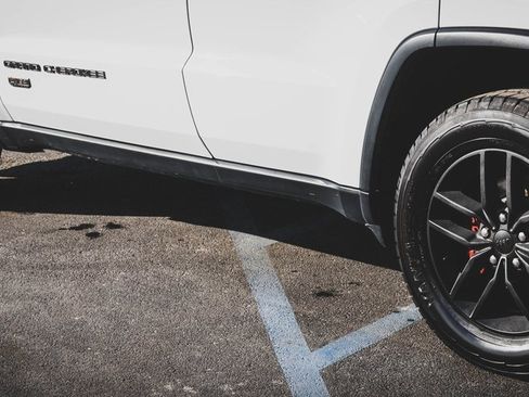 Used 2017 Jeep Grand Cherokee Limited 75th Anniversary image 26