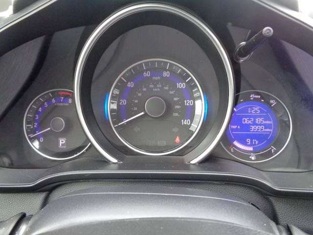 Used 2020 Honda Fit LX image 37