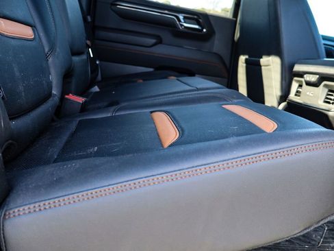 Certified 2023 GMC Sierra 1500 AT4 w/ AT4 Preferred Package image 29