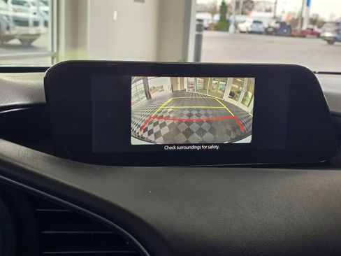 Used 2021 MAZDA MAZDA3 s image 28