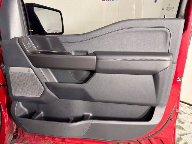 Used 2025 Ford F150 Lariat w/ Equipment Group 501A Mid AWD/4WD image 36
