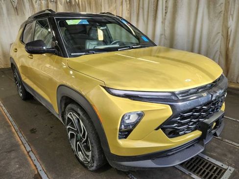 Used 2024 Chevrolet TrailBlazer RS w/ Convenience Package image 4