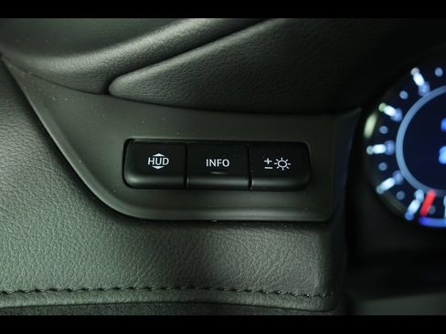 Used 2020 Cadillac Escalade Luxury AWD/4WD image 33