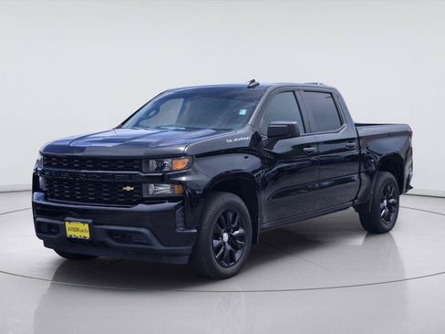 Used 2022 Chevrolet Silverado 1500 Custom w/ Safety Confidence Package RWD image 1