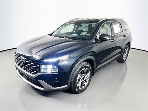 Used 2023 Hyundai Santa Fe SEL w/ Winter Weather Package image 3