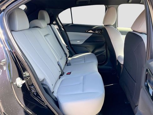 New 2026 Mitsubishi Eclipse Cross SEL image 25