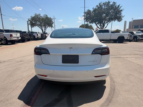 Used 2021 Tesla Model 3 Long Range AWD/4WD image 4