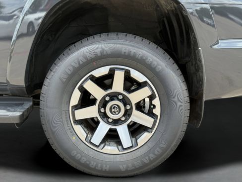 Used 2024 Toyota 4Runner TRD Off-Road image 11